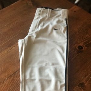 Boys medium Nike DRI-FIT baseball pants